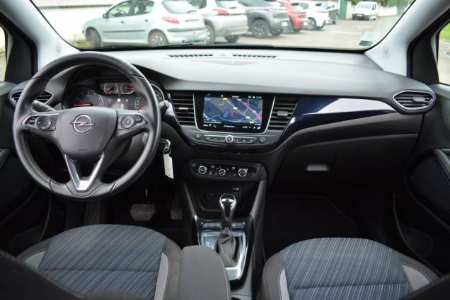 OPEL CROSSLAND X DESIGN TURBO 110 CV / BOITE AUTOMATIQUE / 52900 KMS / 1ère MAIN / CROCHET D'ATTELAGE 16