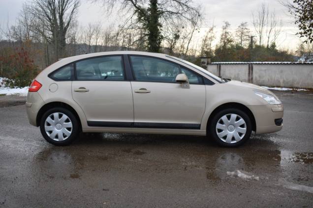 CITROEN C4 1.6 HDI 90 CV PACK AMBIANCE / 5 PORTES / 1ère MAIN / 9900 KMS / ORIGINE FRANCE 9