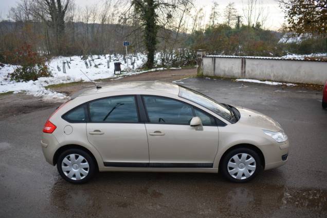 CITROEN C4 1.6 HDI 90 CV PACK AMBIANCE / 5 PORTES / 1ère MAIN / 9900 KMS / ORIGINE FRANCE 10