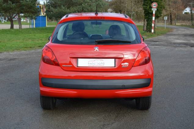 PEUGEOT 207 1.4 75 CV 6