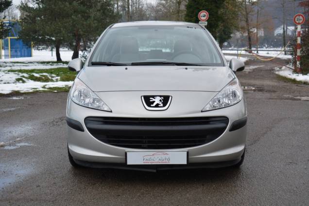 PEUGEOT 207 1.4 16 V 90 CV / 5 PORTES / 1ère MAIN / 75500 KMS 5