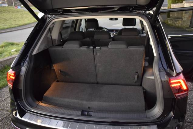 VOLKSWAGEN TIGUAN ALLSPACE CARAT TDI 150 CV BVM6 17