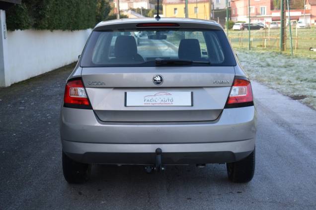 SKODA FABIA TSI 110 CV 5 PORTES / CROCHET D'ATTELAGE 6