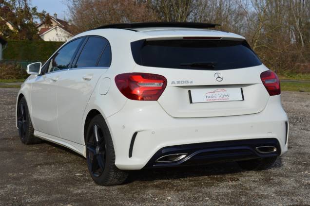 MERCEDES-BENZ CLASSE A 200 D AMG LINE 2.0 136 CV 7G DCT / TOIT OUVRANT PANORAMIQUE 4