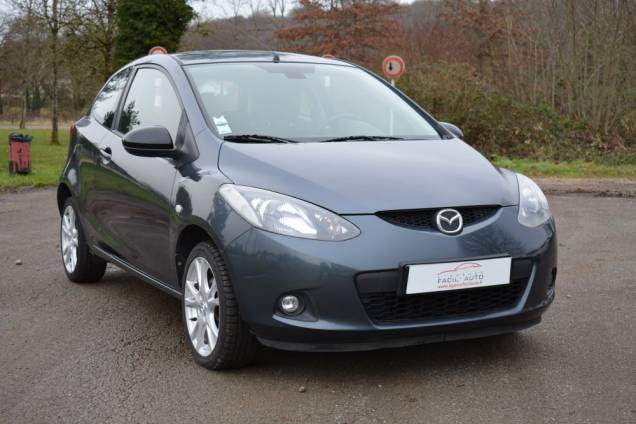 MAZDA 2 1.4 MZR-CD 68 CV / 1ère MAIN / 89900 KMS 2