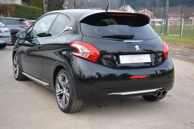 PEUGEOT 208 GTI 1.6 TURBO 200 CV / 79900 KMS / 4 ROUES HIVER OFFERTES 3