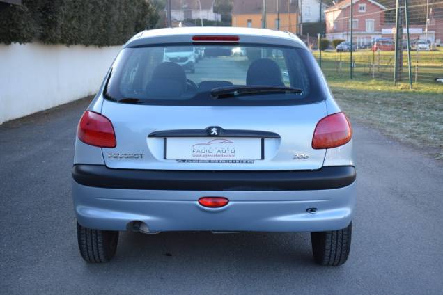 PEUGEOT 206 1.1 60 CV 6