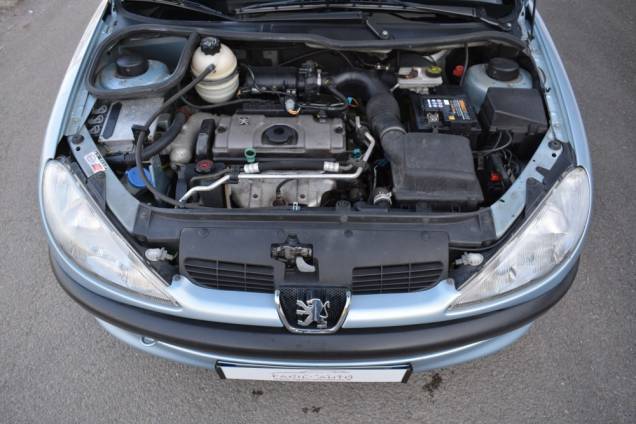 PEUGEOT 206 1.1 60 CV 17