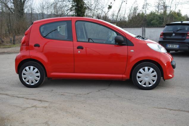 PEUGEOT 107 1.0 68 CV 5 PORTES / 48900 KMS / 4 ROUES HIVER OFFERTES 9