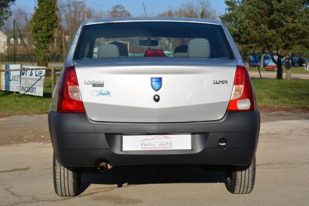 DACIA LOGAN 1.4 MPI 75 CV  6