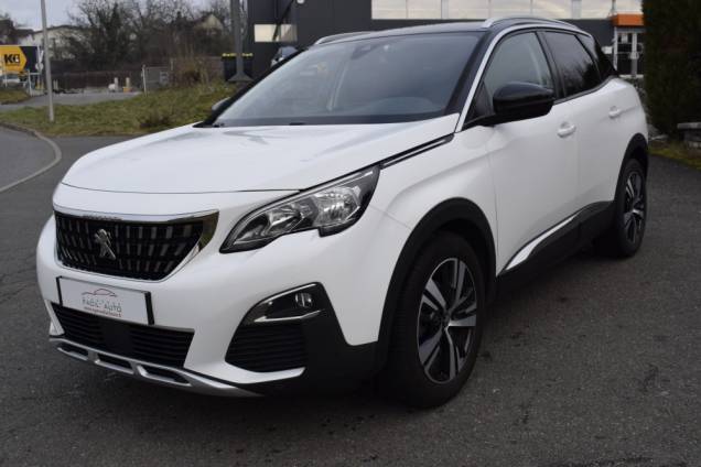 PEUGEOT 3008 ALLURE 130 CV BVM 1