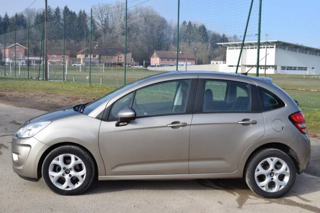 CITROEN C3 CONFORT 1.6 HDI 90 CV / PARE BRISE ZENITH / 1ere MAIN 5