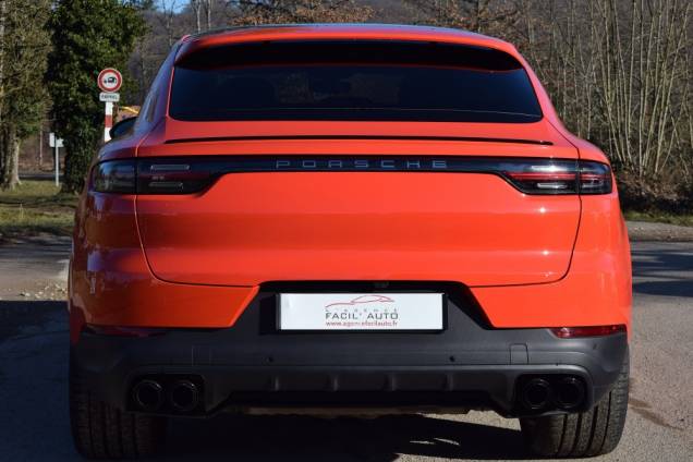 PORSCHE CAYENNE COUPE 3.0 V6 340 CV 10