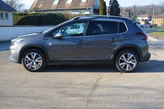 PEUGEOT 2008 110 CV EAT6 CROSSWAY / 1ère MAIN / CROCHET D'ATTELAGE / GRIP CONTROL / TOIT PANORAMIQUE 7