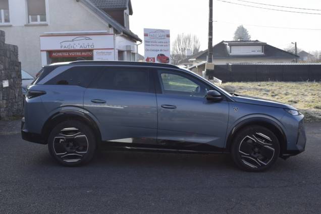 PEUGEOT E-5008 GT 210 CV 73KWH 6